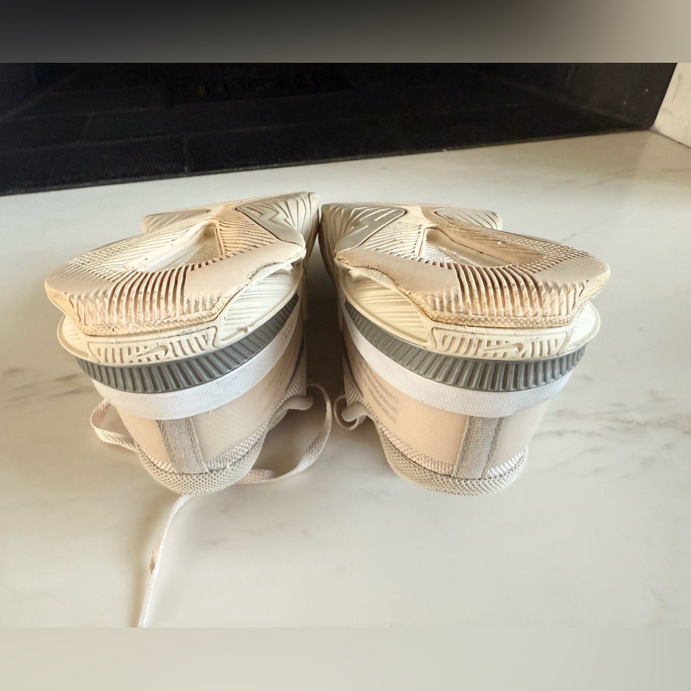 Nike Metcon 8 Women's Training Sneakers athletic Shoes Pink Size 8 CrossFit Gym - Picture 12 of 15